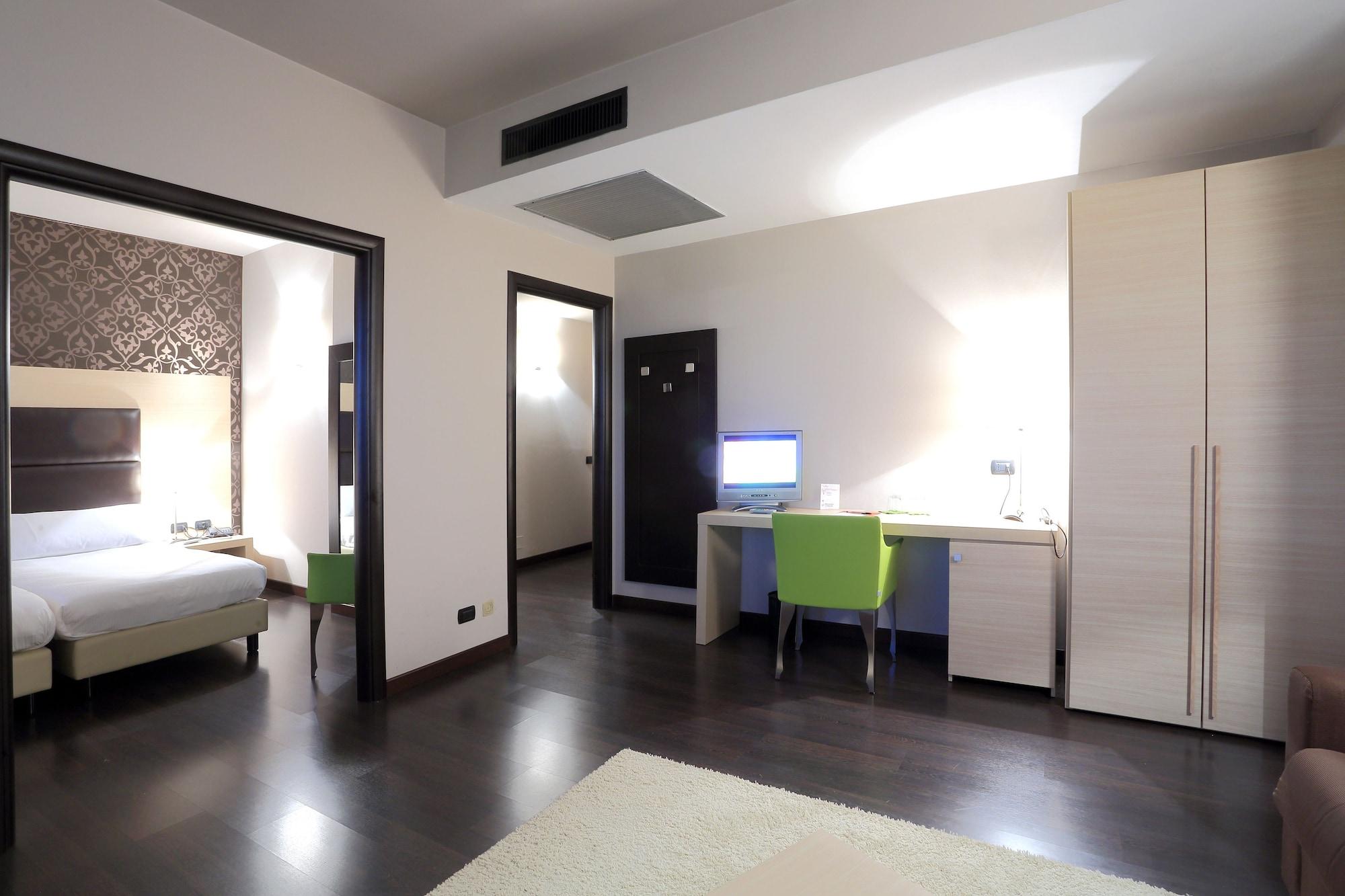 Hotel La Torretta Bollate Kültér fotó