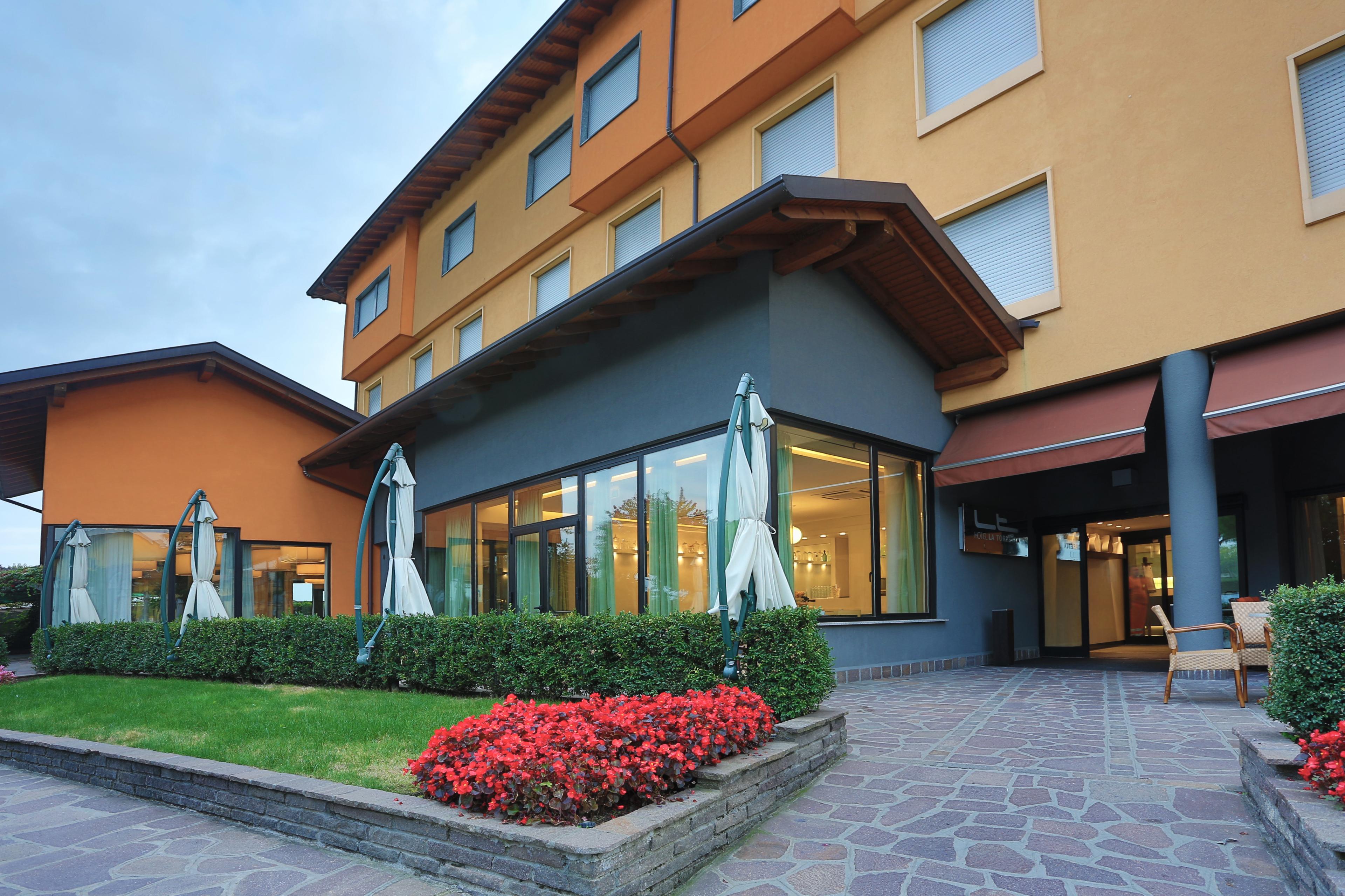 Hotel La Torretta Bollate Kültér fotó
