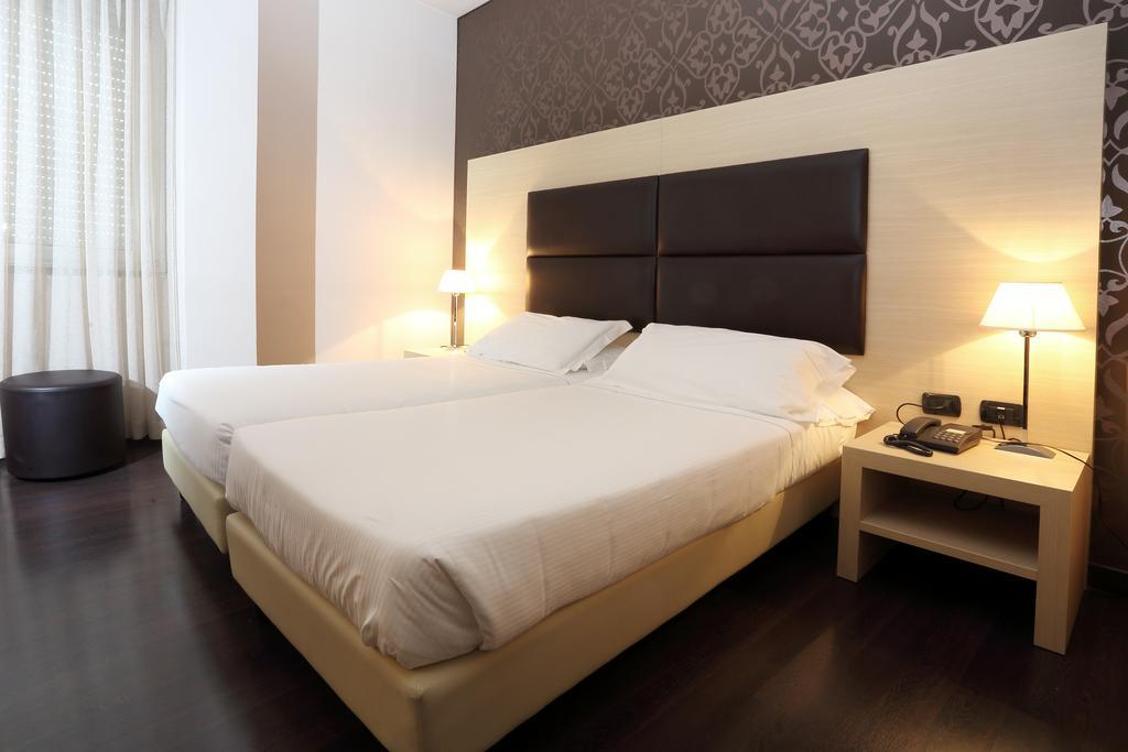Hotel La Torretta Bollate Kültér fotó