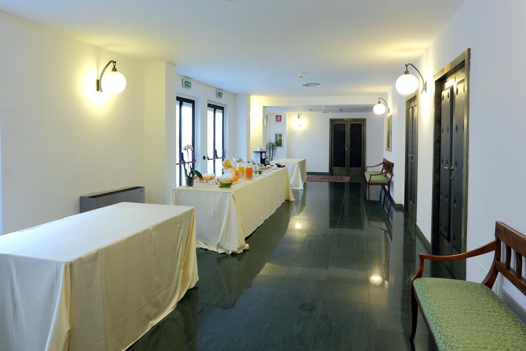 Hotel La Torretta Bollate Kültér fotó