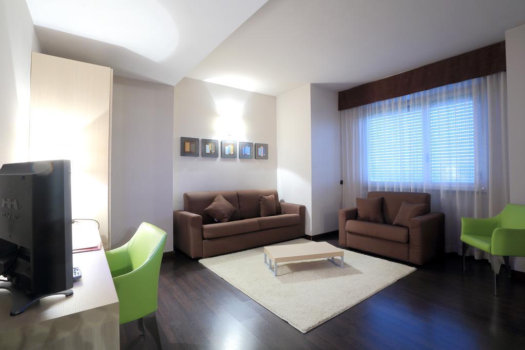 Hotel La Torretta Bollate Kültér fotó
