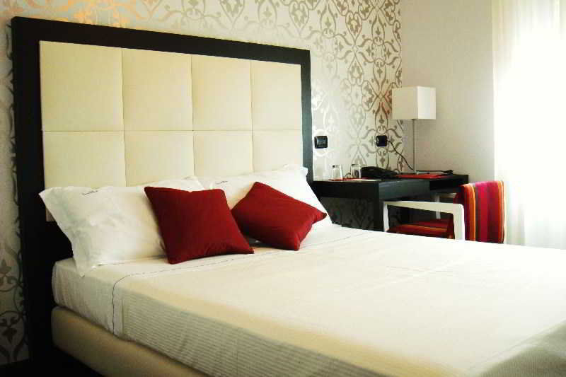 Hotel La Torretta Bollate Kültér fotó